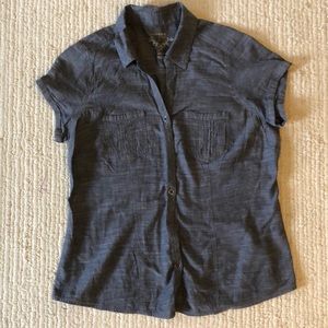 Blue/grey button down top. Short sleeved!